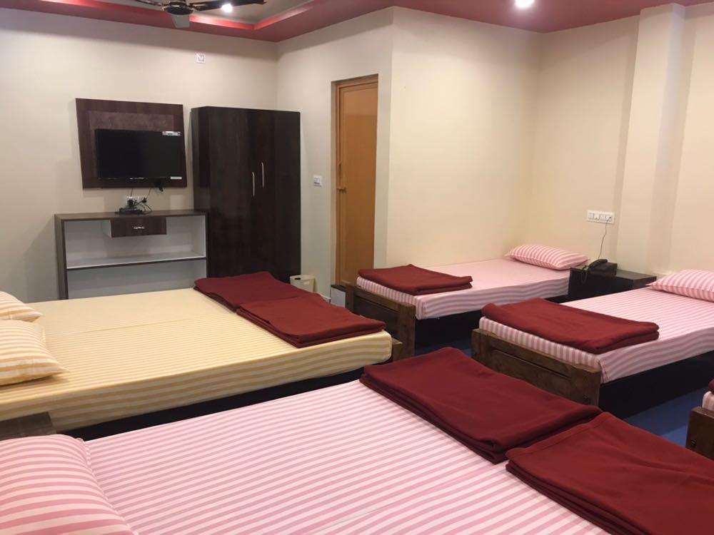 Galaxy Lodge Chikmagalūr Esterno foto