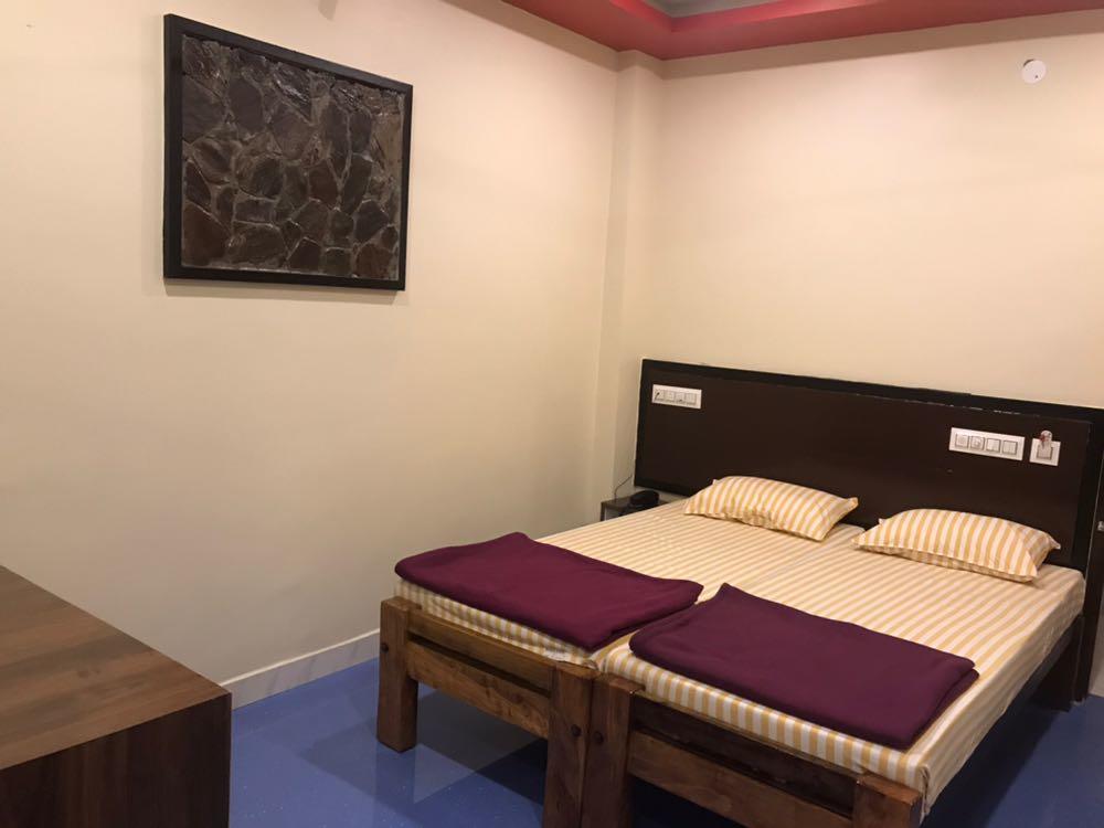 Galaxy Lodge Chikmagalūr Esterno foto