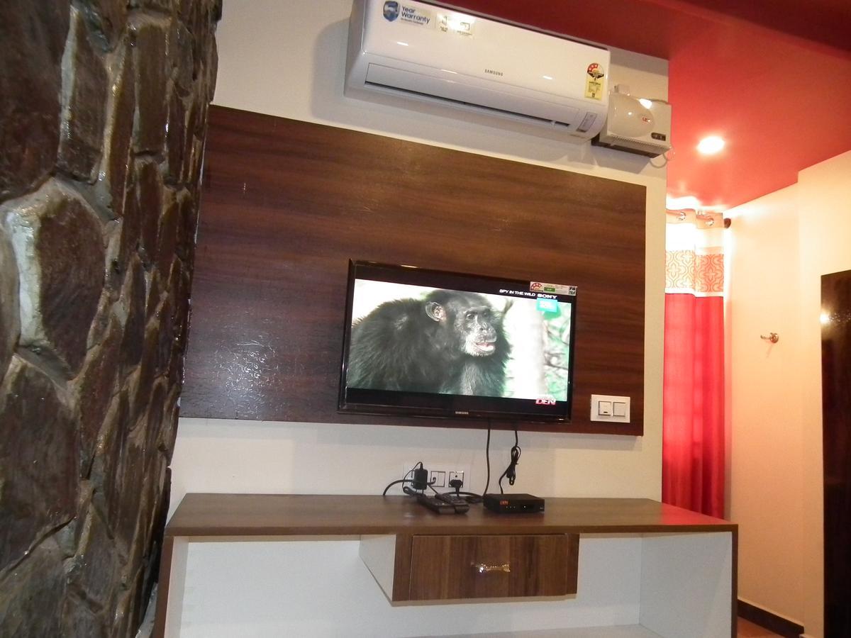Galaxy Lodge Chikmagalūr Esterno foto